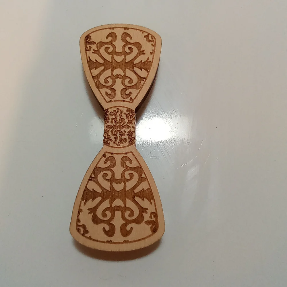 Wood Magnetic Bow Tie - Picture 1 of 2
